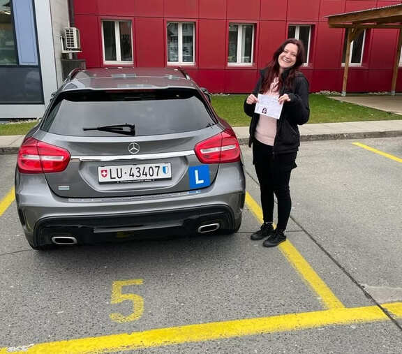 HD-Drive-Fahrschule-Fahrschuelerin-14