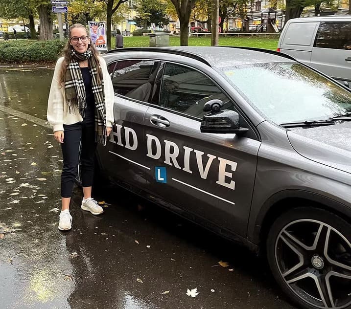 HD-Drive-Fahrschule-Fahrschuelerin-5